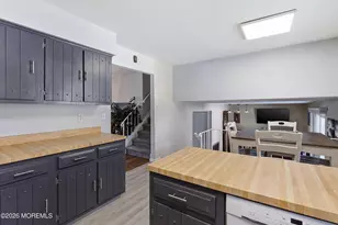 7 Colonial Ct, Howell Township, NJ 07731 - Photo 10