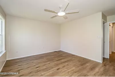 8E Benjamin Franklin Drive, Monroe Township, NJ 08831 - Photo 18