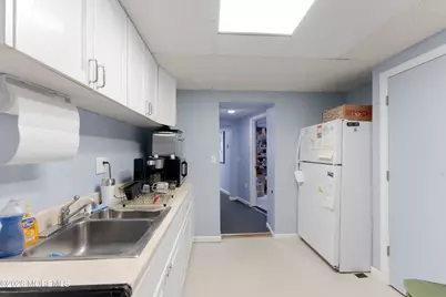 2611 Belmar Boulevard, Belmar, NJ 07719 - Photo 14