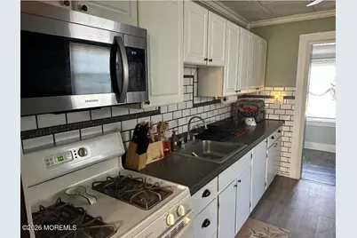 284 Washington Street, Keyport, NJ 07735 - Photo 8