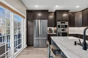 80 Demarest Dr, Manalapan Township, NJ 07726 - Photo 10