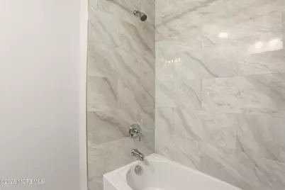 199 Cabrillo Boulevard, Toms River Township, NJ 08757 - Photo 14