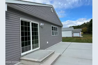199 Cabrillo Boulevard, Toms River Township, NJ 08757 - Photo 18