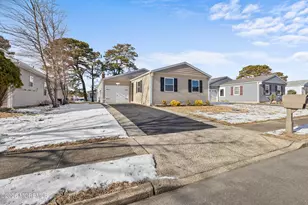 57 Innsbruck Dr, Toms River Township, NJ 08757 - Photo 2