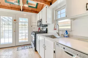 7 Schoolhouse Rd, Neptune Township, NJ 07753 - Photo 14