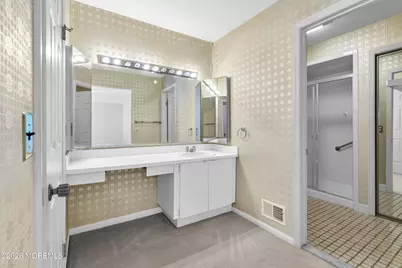 13 Mountain Ridge Drive, Cedar Grove, NJ 07009 - Photo 24