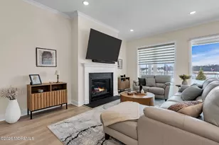 18 Begonia Dr, Manalapan Township, NJ 07726 - Photo 10