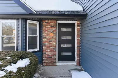5 Mount, Tinton Falls, NJ 07753 - Photo 2
