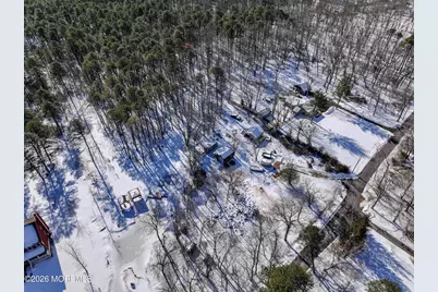 3 Schreibers Lane, Freehold, NJ 07728 - Photo 4