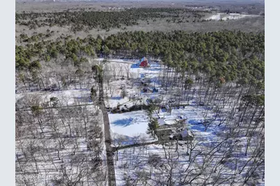 3 Schreibers Lane, Freehold, NJ 07728 - Photo 8