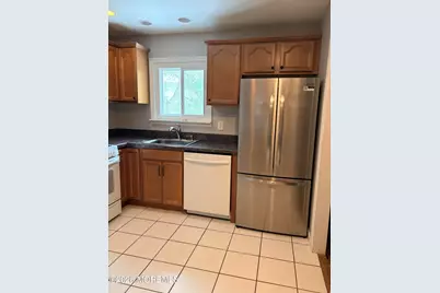 210 Henderson Court #84, Matawan, NJ 07747 - Photo 6