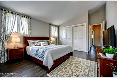 17 Thomas Road, East Brunswick Township, NJ 08816 - Photo 22