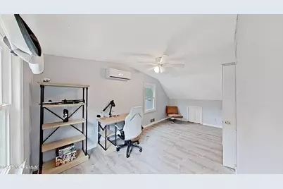 224 Sunset Lane, Howell Township, NJ 07731 - Photo 10