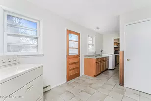 606 Alma Pl, Oakhurst, NJ 07755 - Photo 10