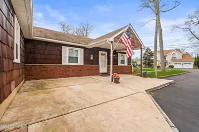 456 Harnell Avenue, Oakhurst, NJ 07755 - Photo 4