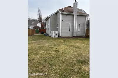 137 Kentucky Way, Freehold, NJ 07728 - Photo 30