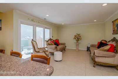 137 Kentucky Way, Freehold, NJ 07728 - Photo 16