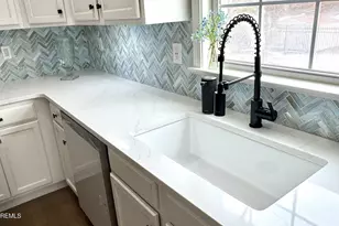 365 Hopedale Dr SE, Bayville, NJ 08721 - Photo 10