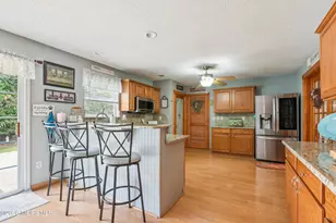 9 E Shenendoah Rd, Howell Township, NJ 07731 - Photo 10