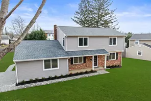 1 Robin Dr, Oakhurst, NJ 07755 - Photo 38