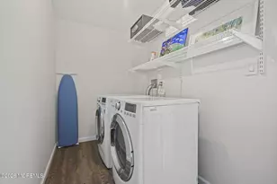 1604 Buckingham Cir, Middletown, NJ 07748 - Photo 16