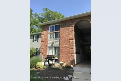 19 Augusta Court #6, Freehold, NJ 07728 - Photo 2