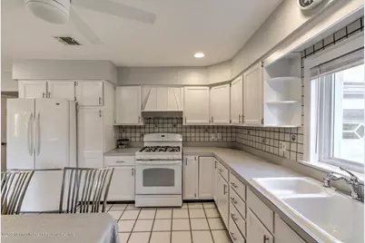 24 Mount Drive, West Long Branch, NJ 07764 - Photo 10