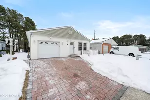 20 Camrose St, Toms River Township, NJ 08757 - Photo 2