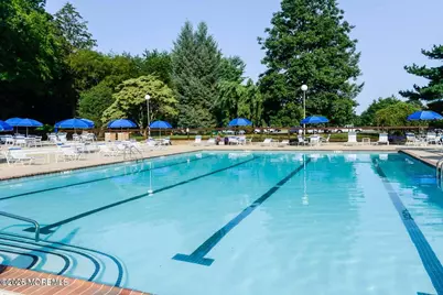 94 Manchester Court, Red Bank, NJ 07701 - Photo 18