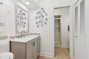 94 Manchester Ct, Red Bank, NJ 07701 - Photo 12