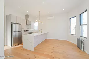 9 Myrtle Ave, Jersey City, NJ 07305 - Photo 4