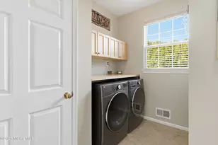 1 Edinburg Cir, Matawan, NJ 07747 - Photo 18