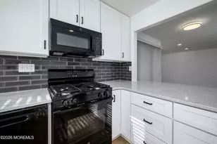 35 Hastings Rd, Manchester Township, NJ 08759 - Photo 4