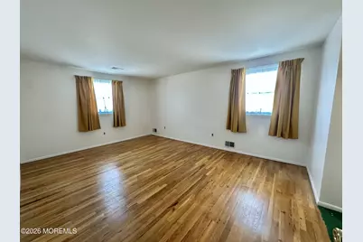 382 W Park Avenue, Oakhurst, NJ 07755 - Photo 16