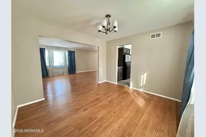 382 W Park Avenue, Oakhurst, NJ 07755 - Photo 6