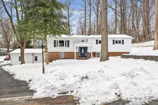 3 De Ridder Ct, Middletown, NJ 07748 - Photo 2