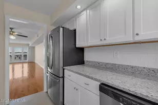 130 Bodman Pl, Red Bank, NJ 07701 - Photo 8