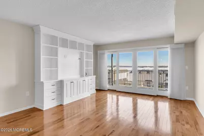 130 Bodman Place #5, Red Bank, NJ 07701 - Photo 4