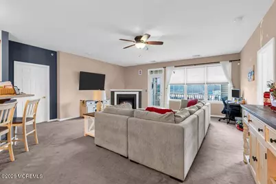 136 Mill Pond Way #22, Eatontown, NJ 07724 - Photo 10