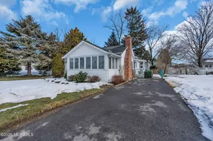 1406 Edgemere Rd, Wall Township, NJ 07719 - Photo 2