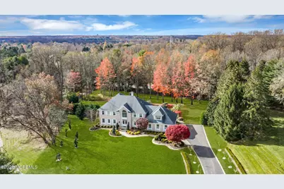 6 Concord Court, Colts Neck Township, NJ 07722 - Photo 2