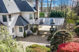 6 Concord Ct, Colts Neck Township, NJ 07722 - Photo 6