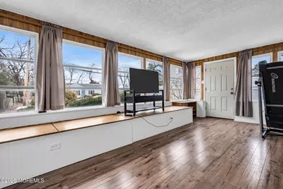 126 Capstan Avenue, Beachwood, NJ 08722 - Photo 6