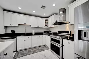 27 Antiqua Ave, Toms River Township, NJ 08753 - Photo 16