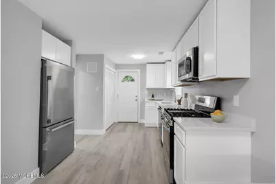 33 Grove Place, Keansburg, NJ 07734 - Photo 8