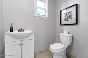 33 Grove Pl, Keansburg, NJ 07734 - Photo 14