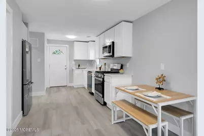 33 Grove Place, Keansburg, NJ 07734 - Photo 4