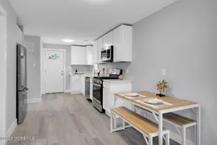 33 Grove Pl, Keansburg, NJ 07734 - Photo 4