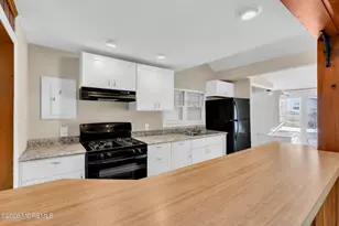 212 Swan Blvd, Toms River Township, NJ 08753 - Photo 16