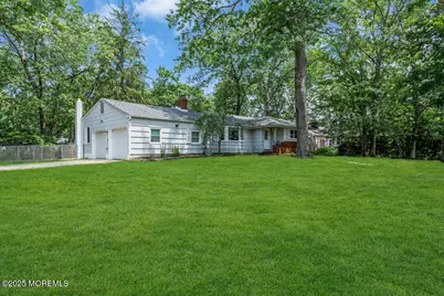 424 Colleen Court, Toms River Township, NJ 08755 - Photo 2